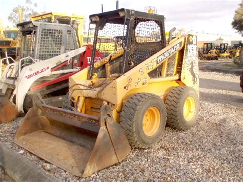 mustang 2070 skid steer specs